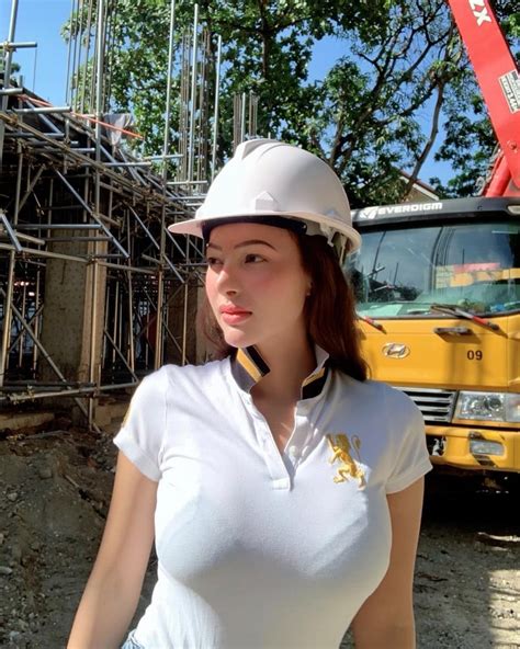 'pinay milf big tits' Search .